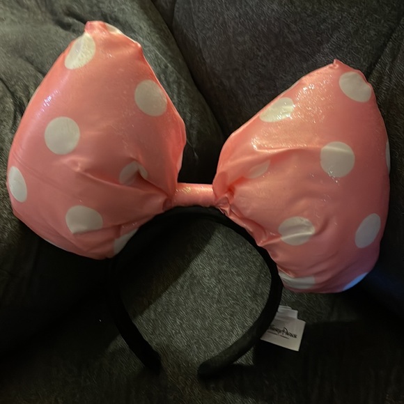 Minnie Mouse Pink Polka Dot Ears - Picture 2 of 4
